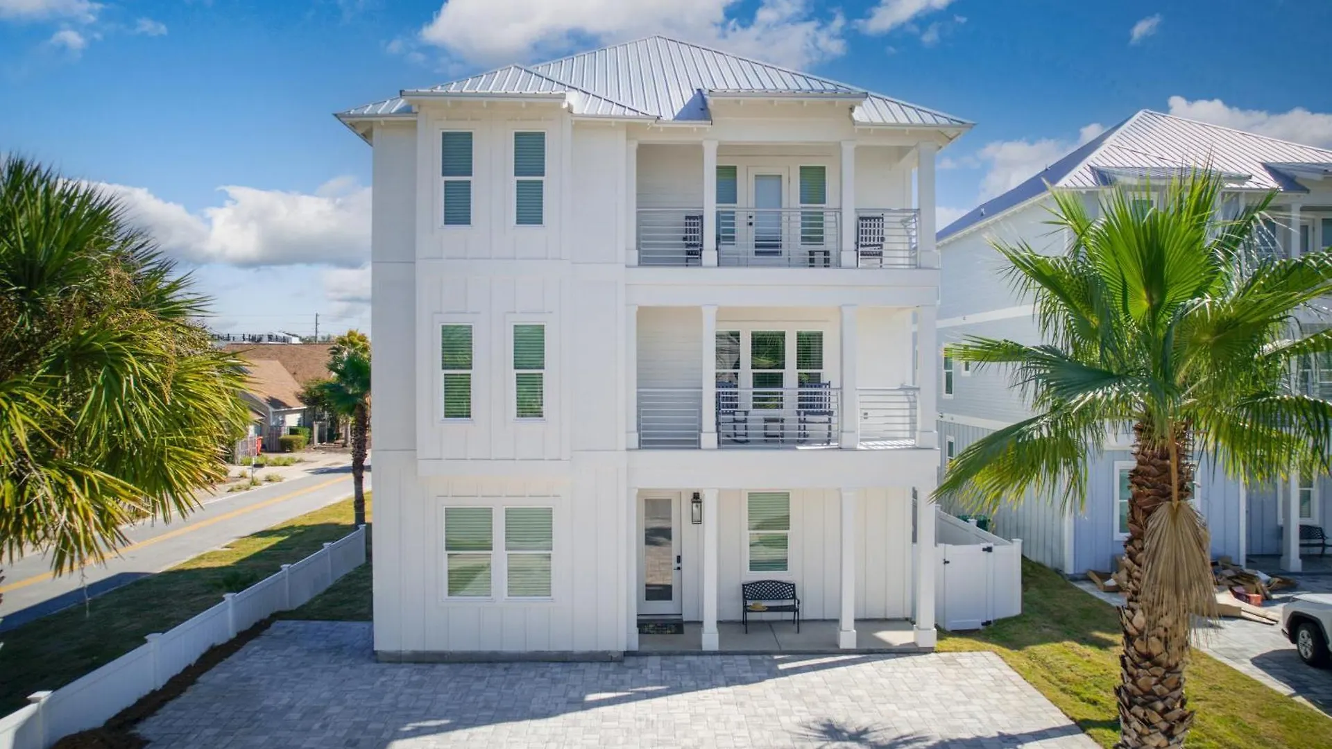 Crystal Sands By Avantstay Walk To The Holiday home Destin