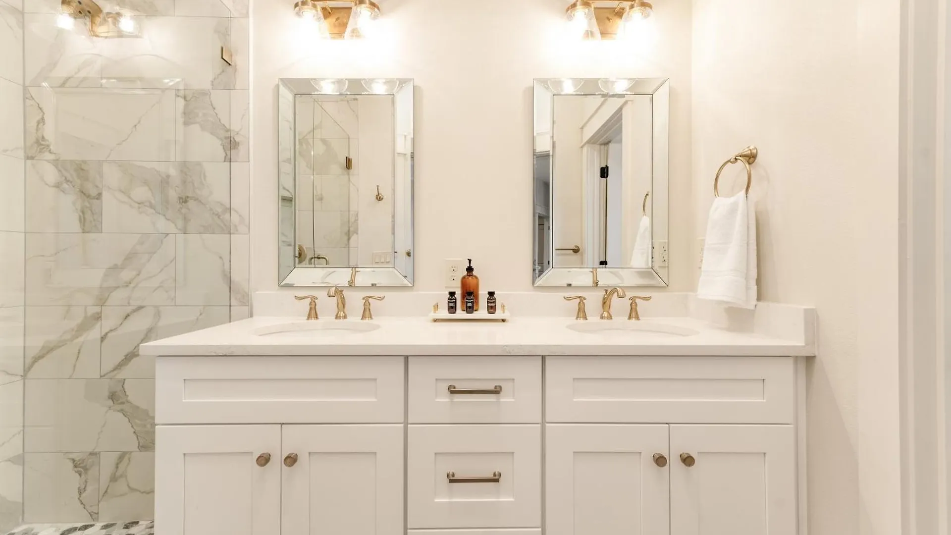 Holiday home Crystal Sands By Avantstay Walk To The Destin