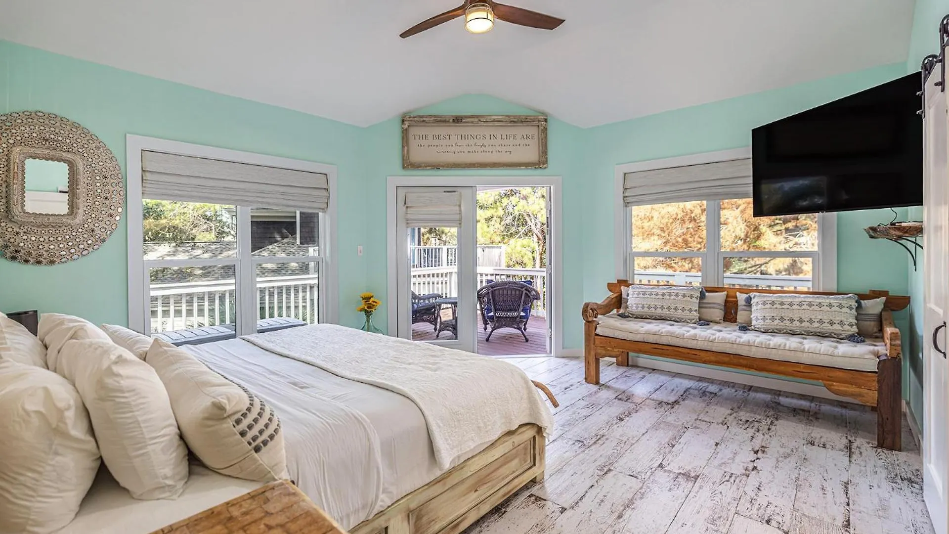 8852 Bay Pine *