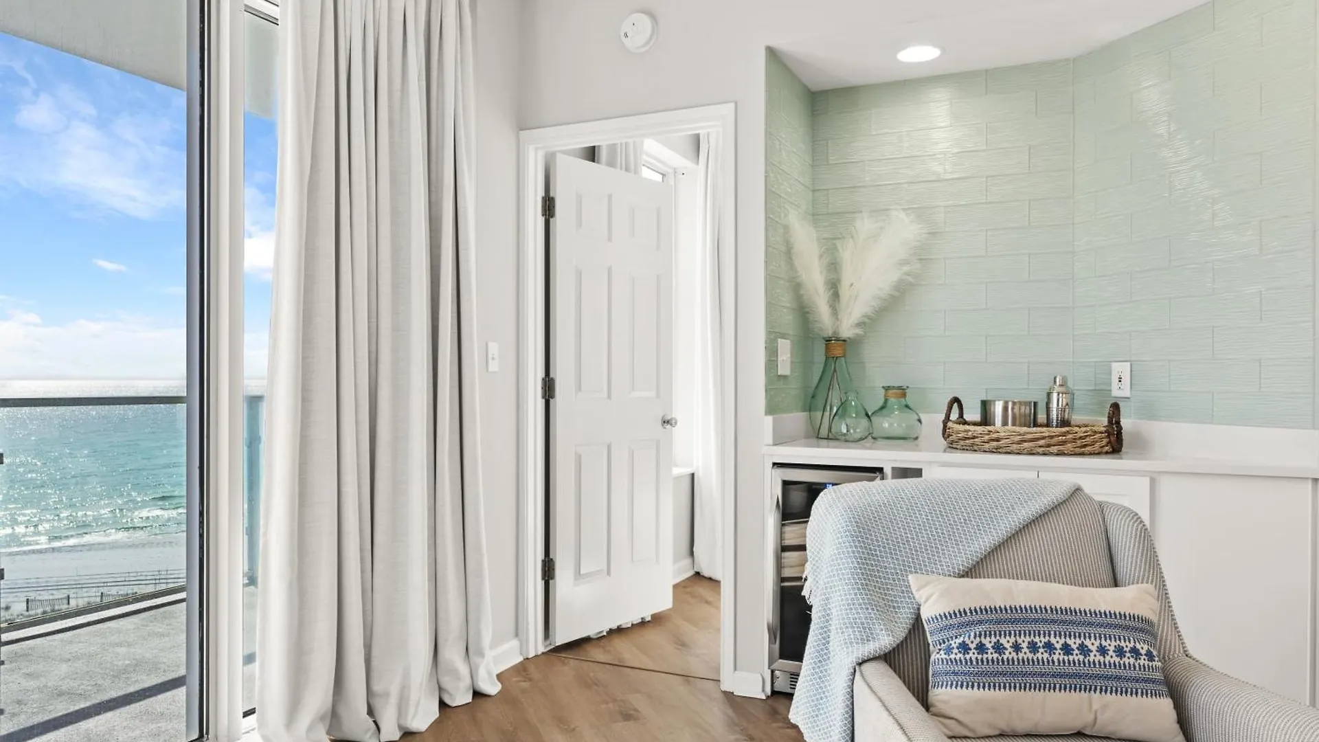 Sterling Sands 401 By Newman-dailey * Destin