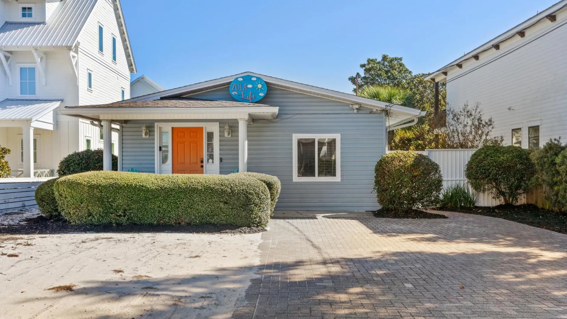 Zula Life House: Spacious Beachside Retreat With Pool And Pet-friendly Yard *