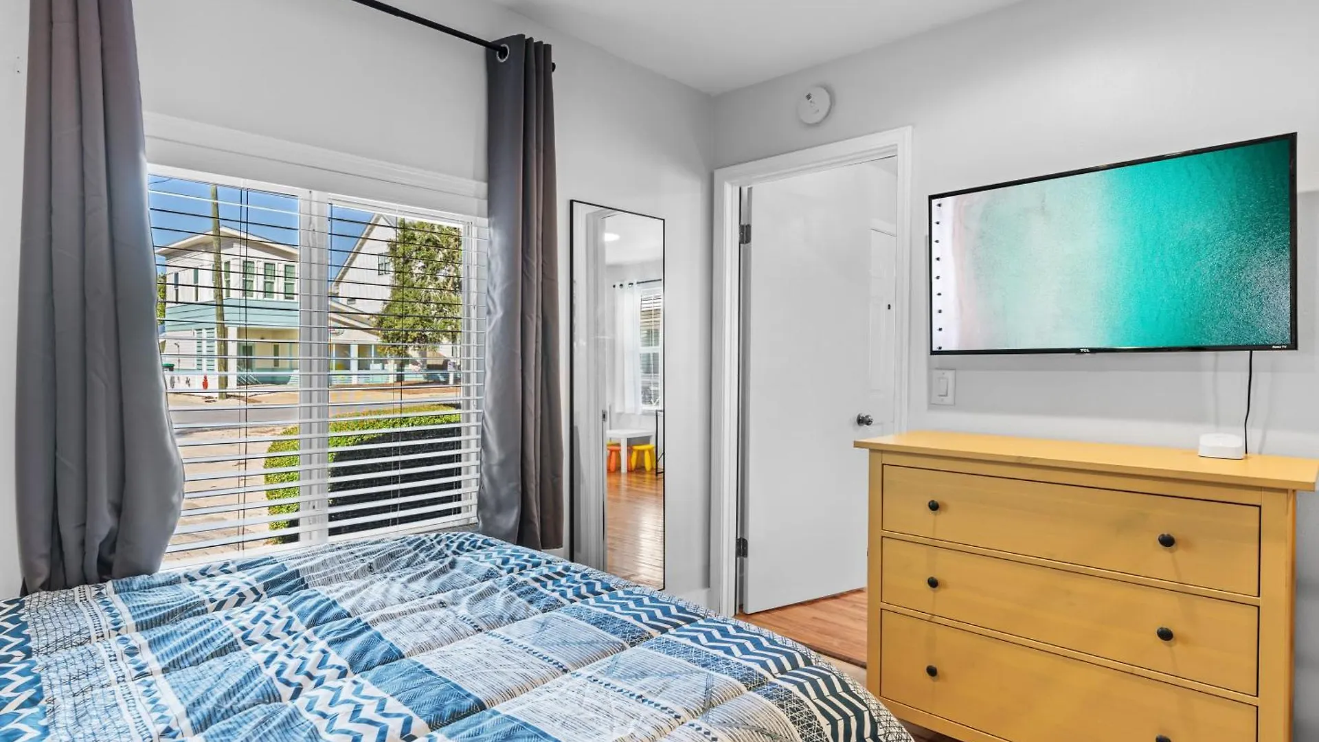 Zula Life House: Spacious Beachside Retreat With Pool And Pet-friendly Yard * Destin