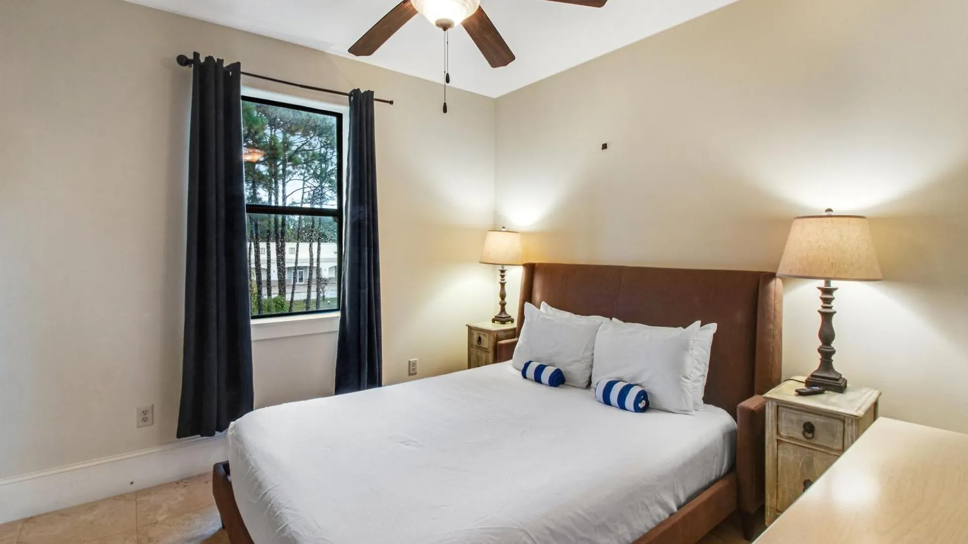 Casa De La Paz Holiday home *