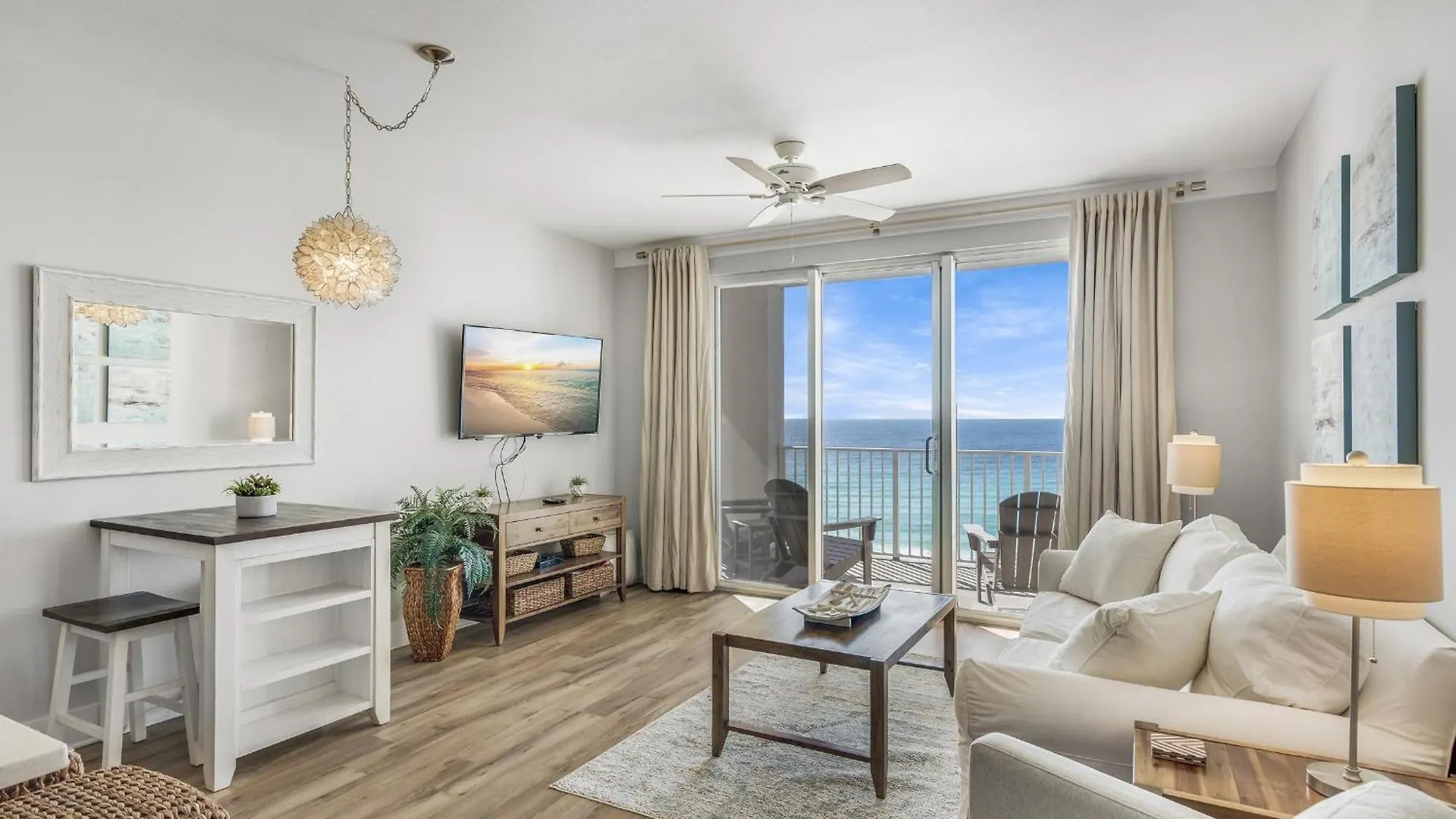 Holiday home Majestic Sun 706b *