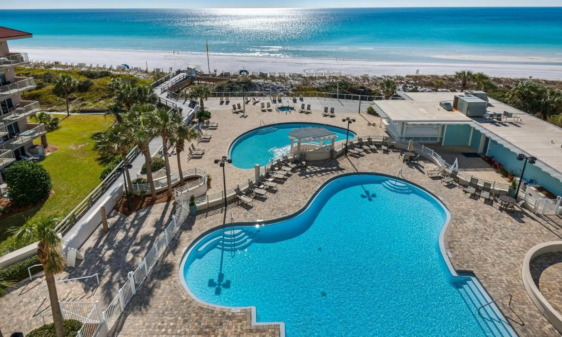 Tides 1001 Destin