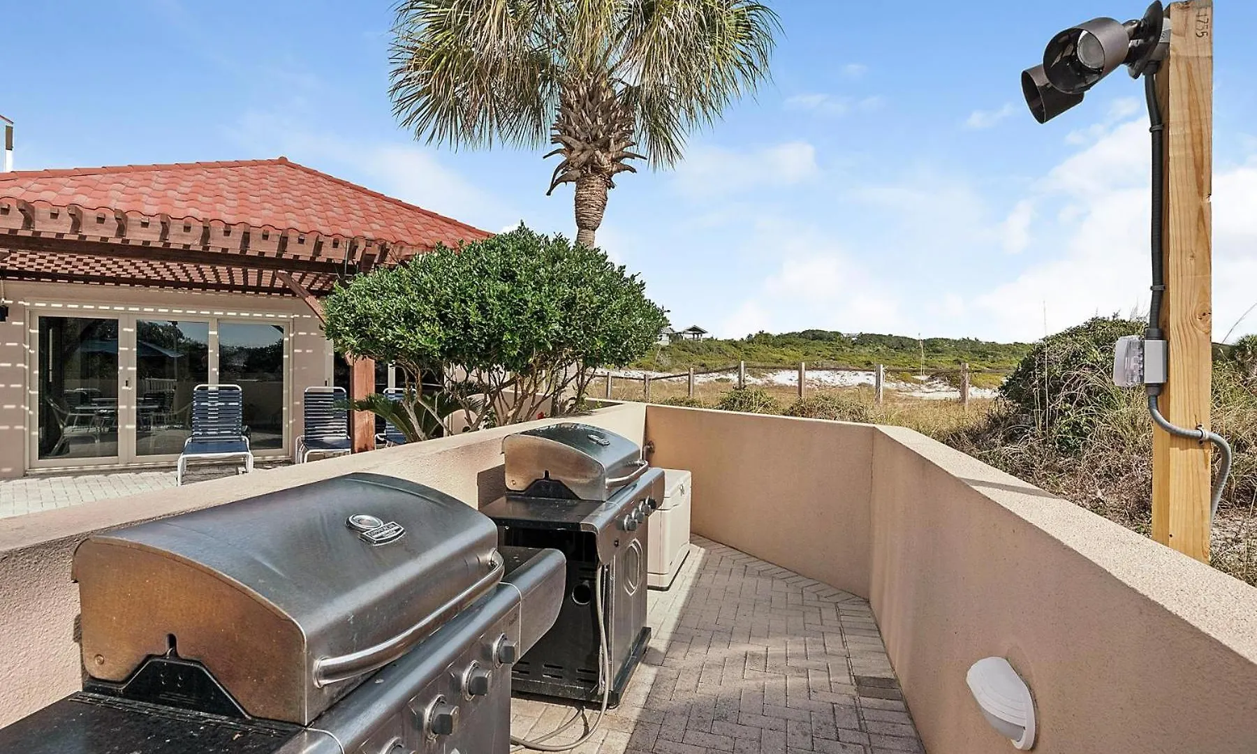 Manor 1110 Destin