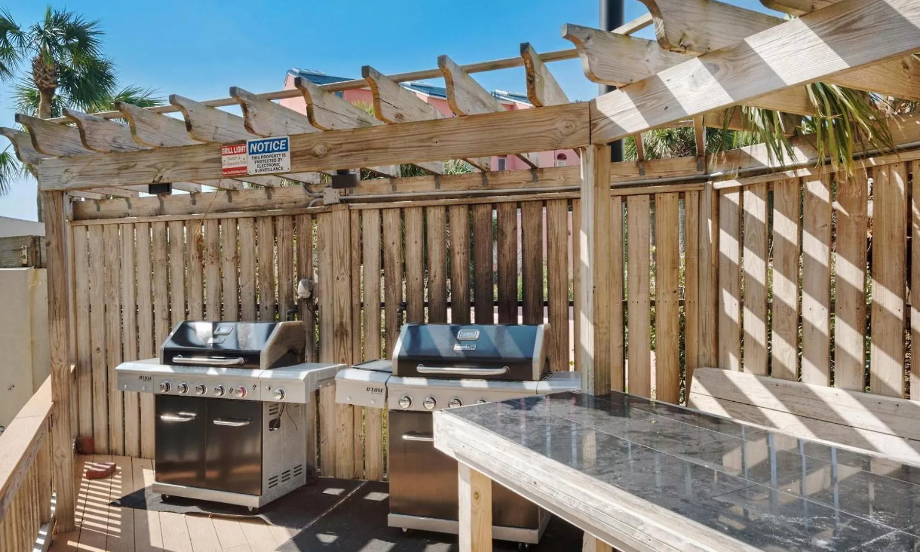 Tides 1511 Holiday home *