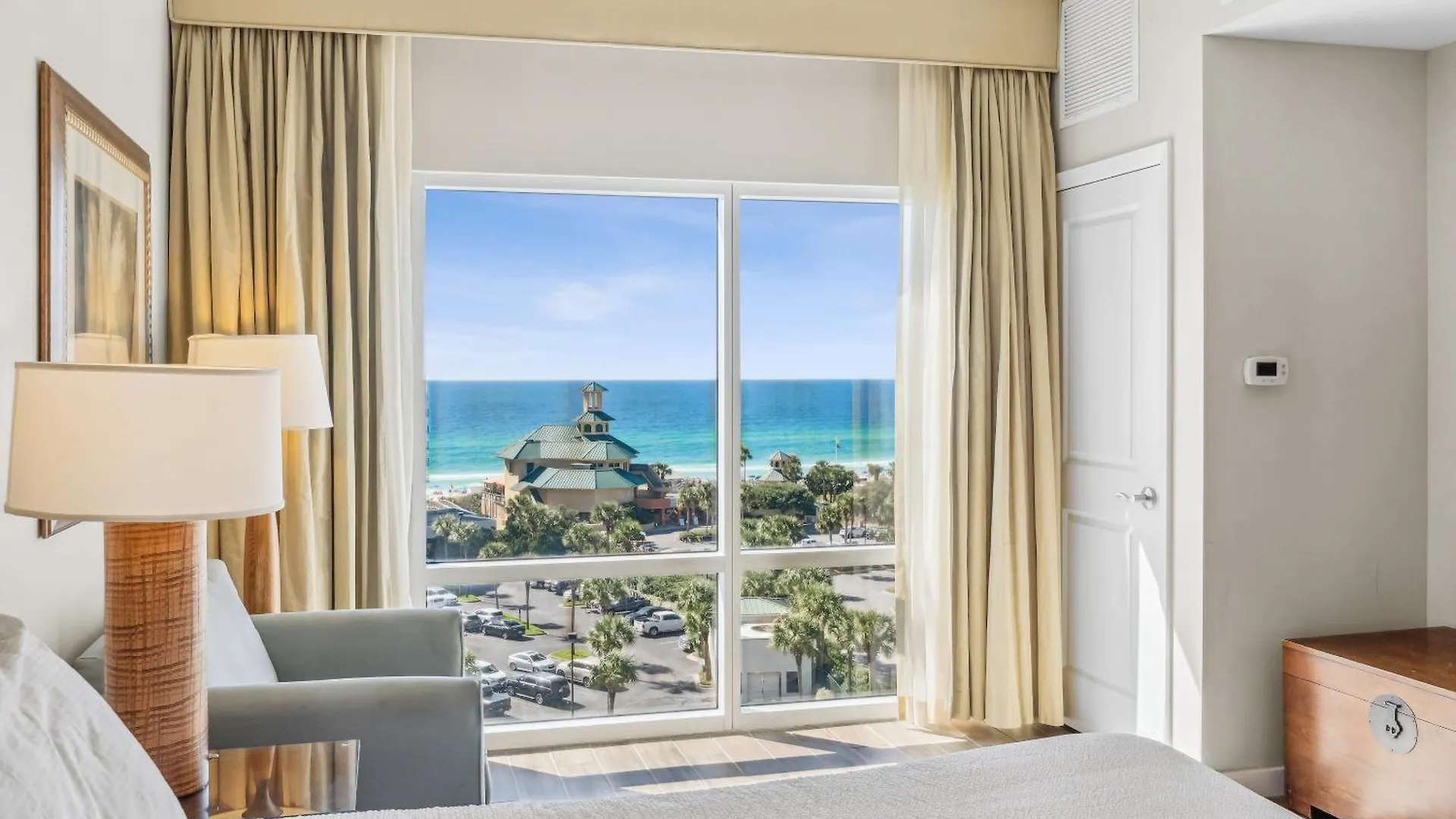 Luau At Sandestin Tower I & Ii Holiday home