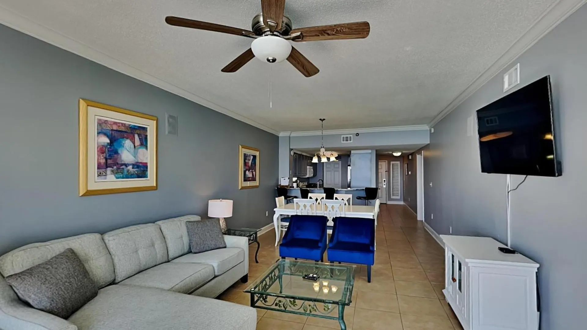 Apartment Jade East Towers #1430 *