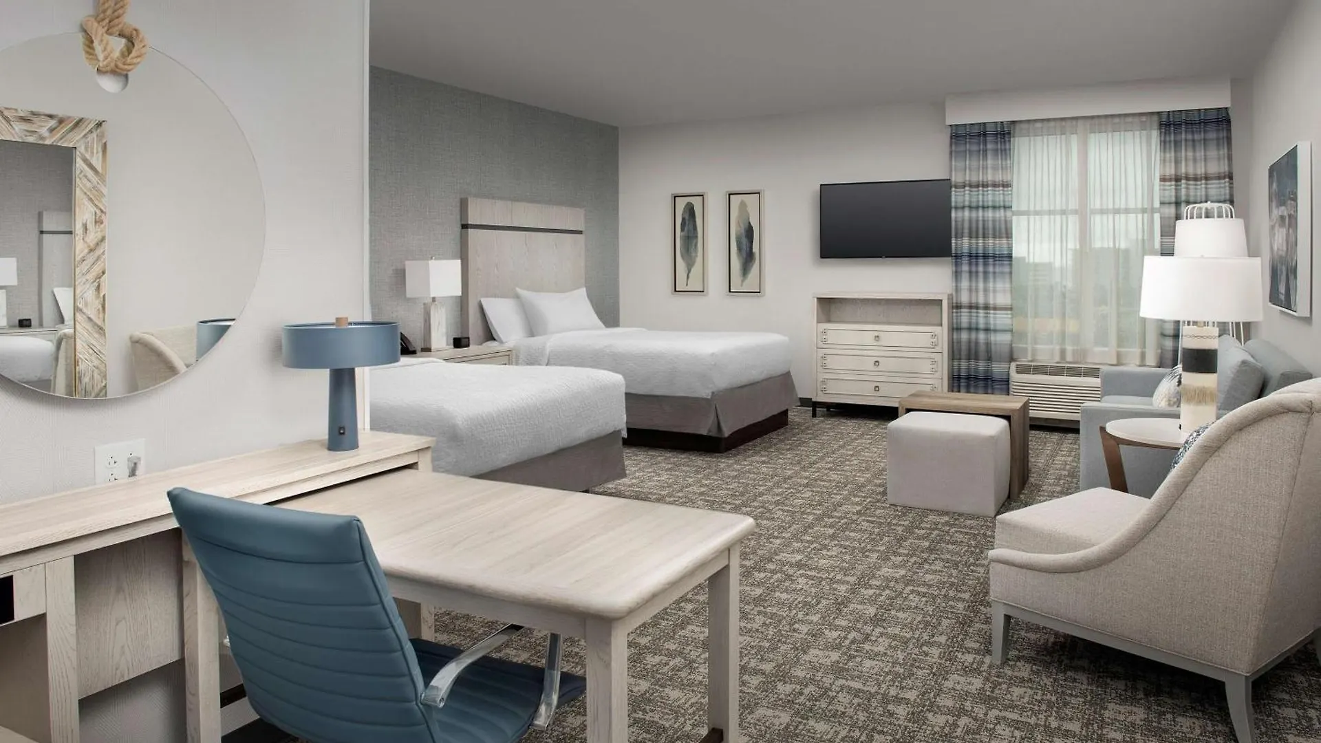 Homewood By Hilton 데스틴