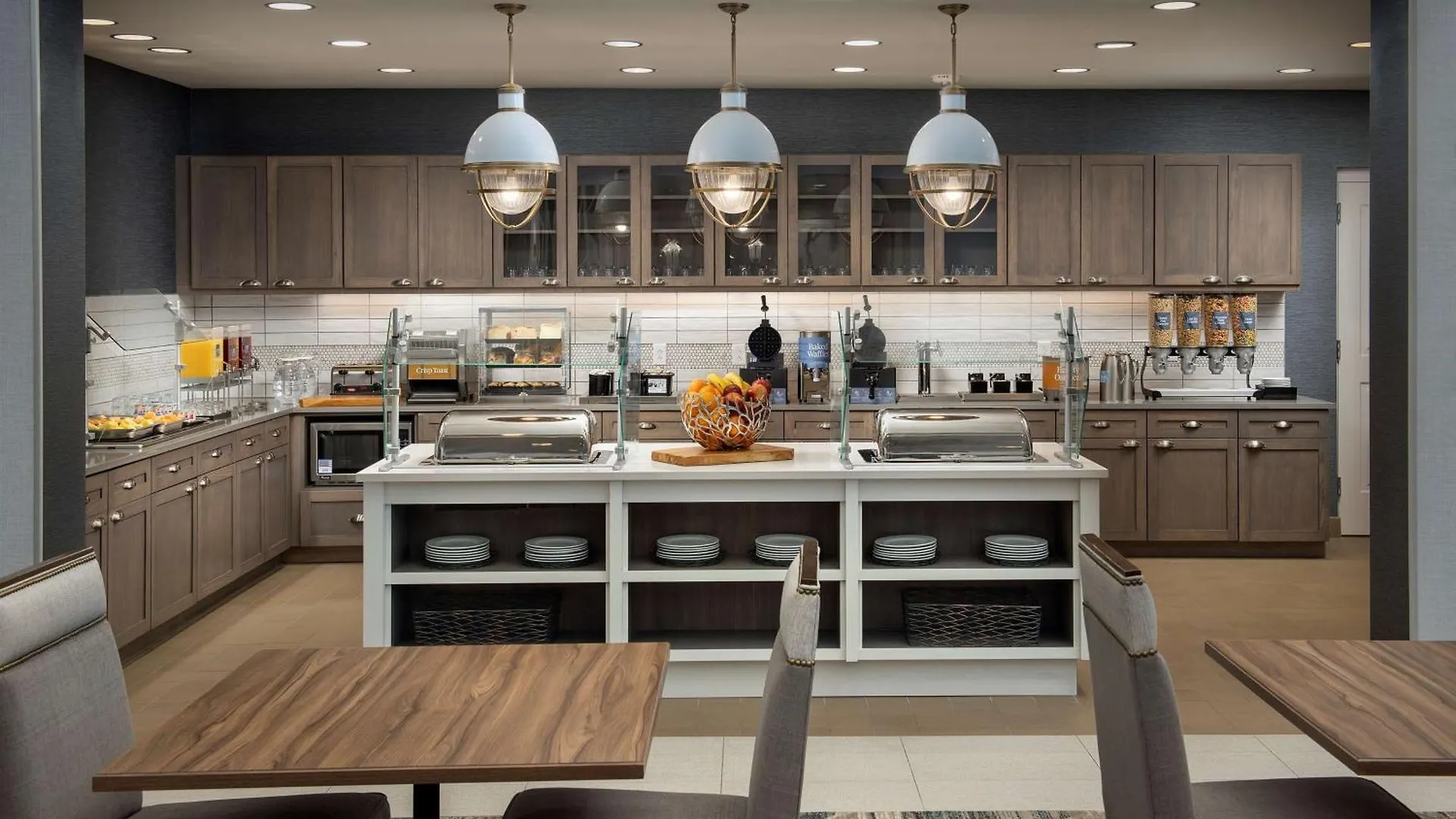 Homewood By Hilton 3* 데스틴