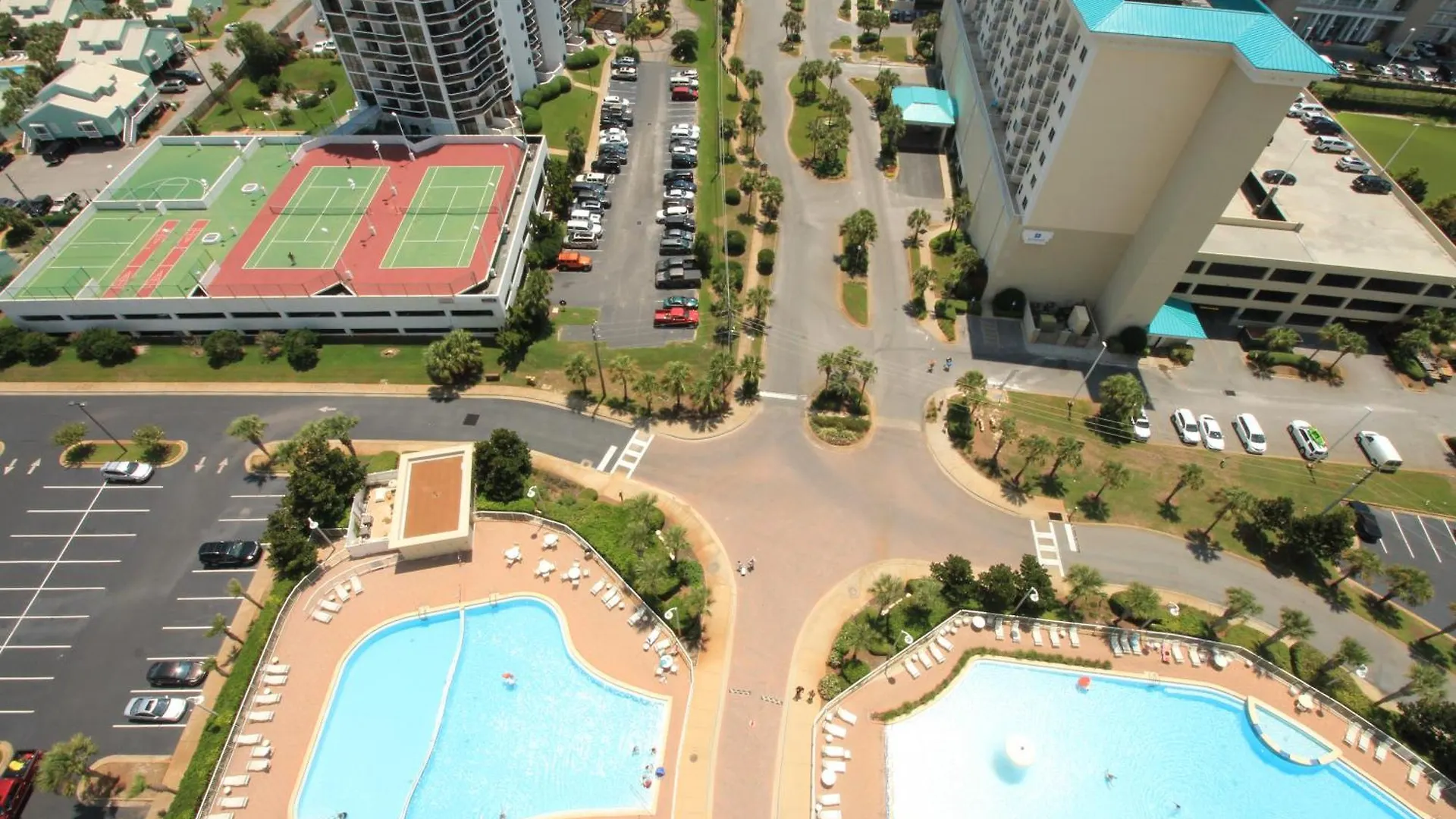 Ariel Dunes 2103 Salty Bull Fabulous Updated Condo! Holiday home
