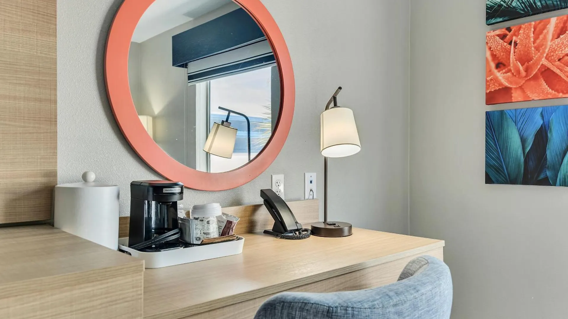 Express & Destin - Miramar By Ihg