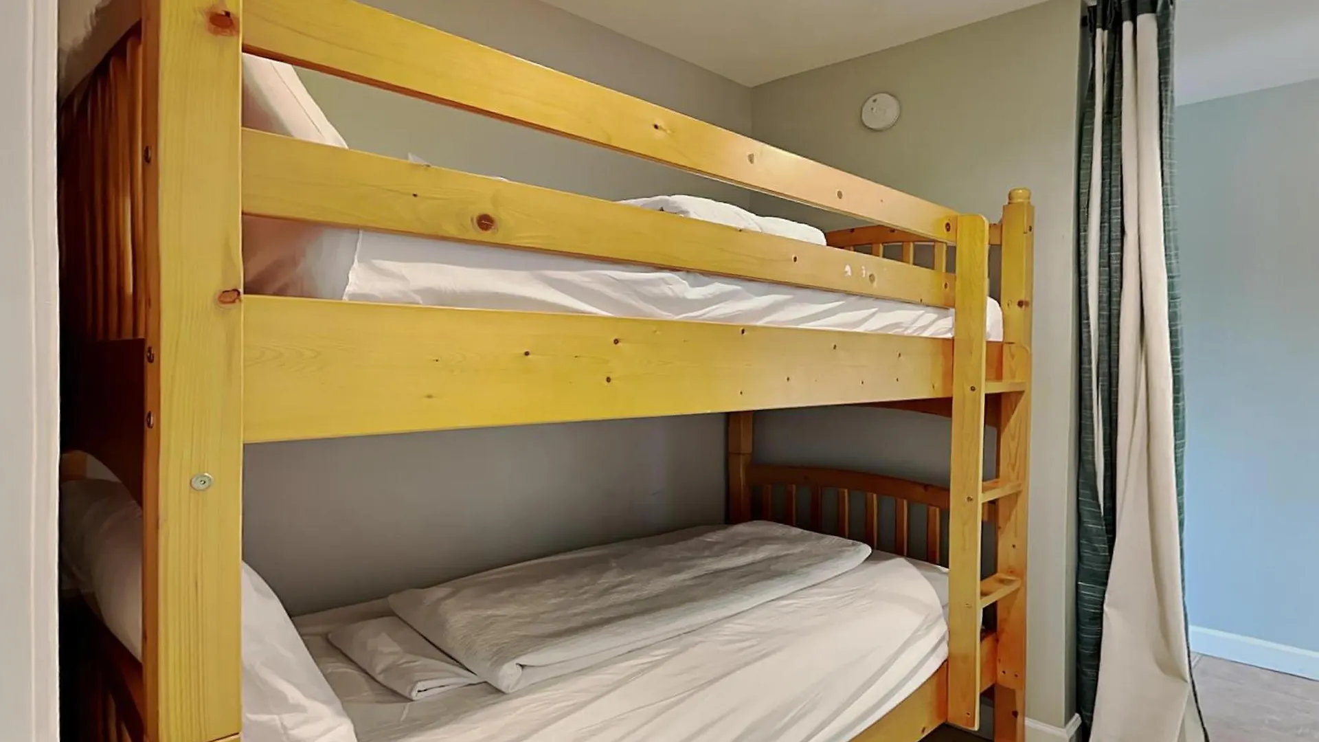 #202 Apartment