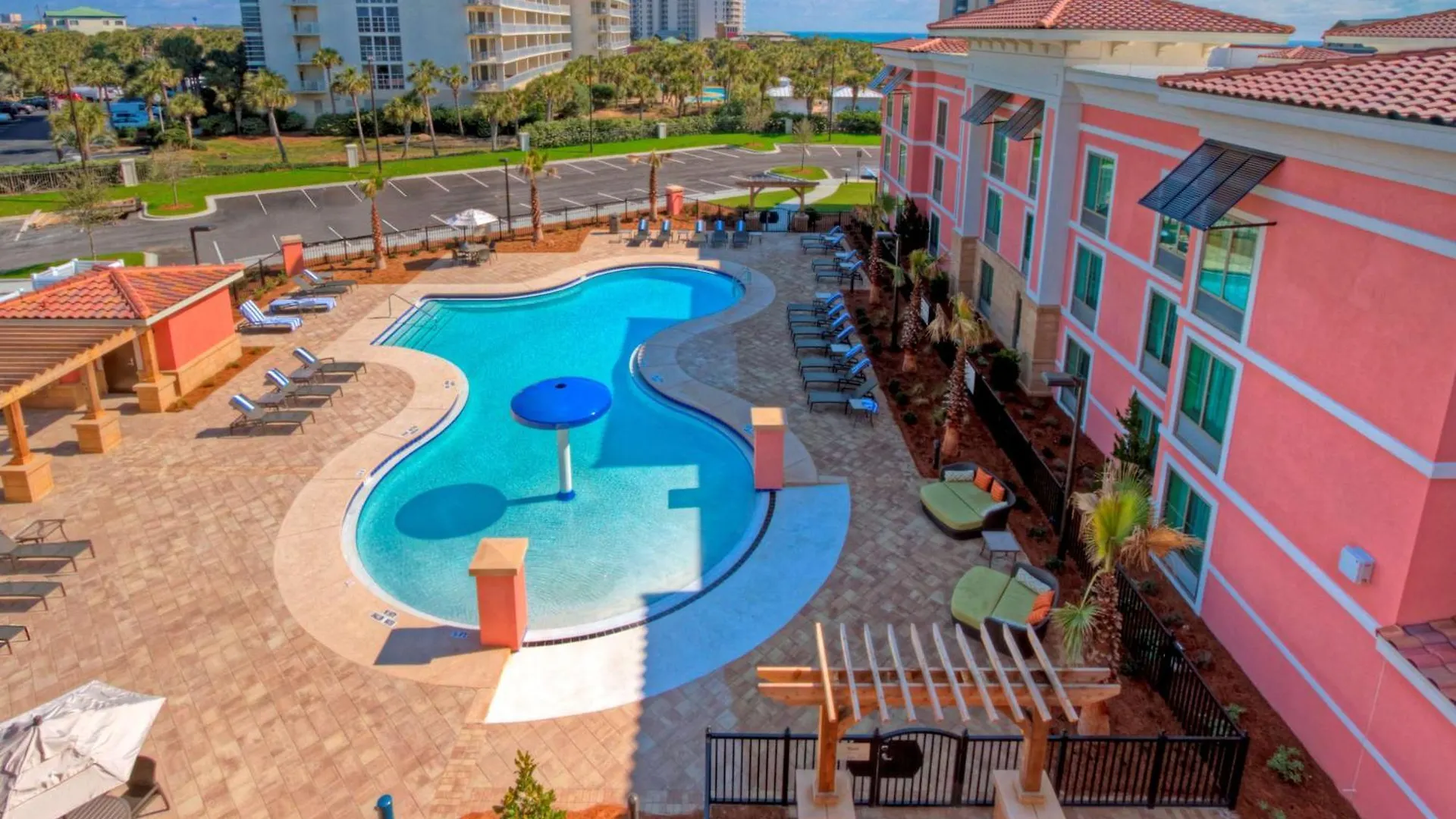 Hotel Hampton &