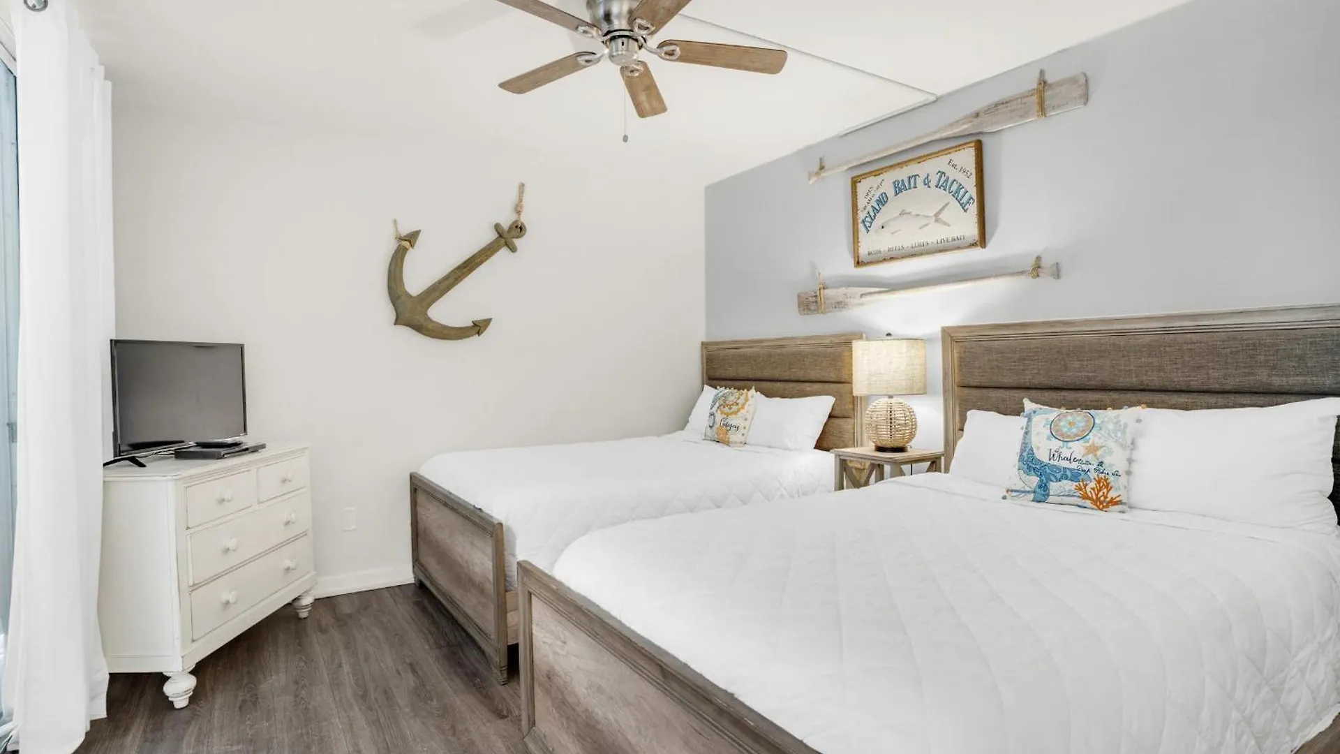 Magnolia House #202