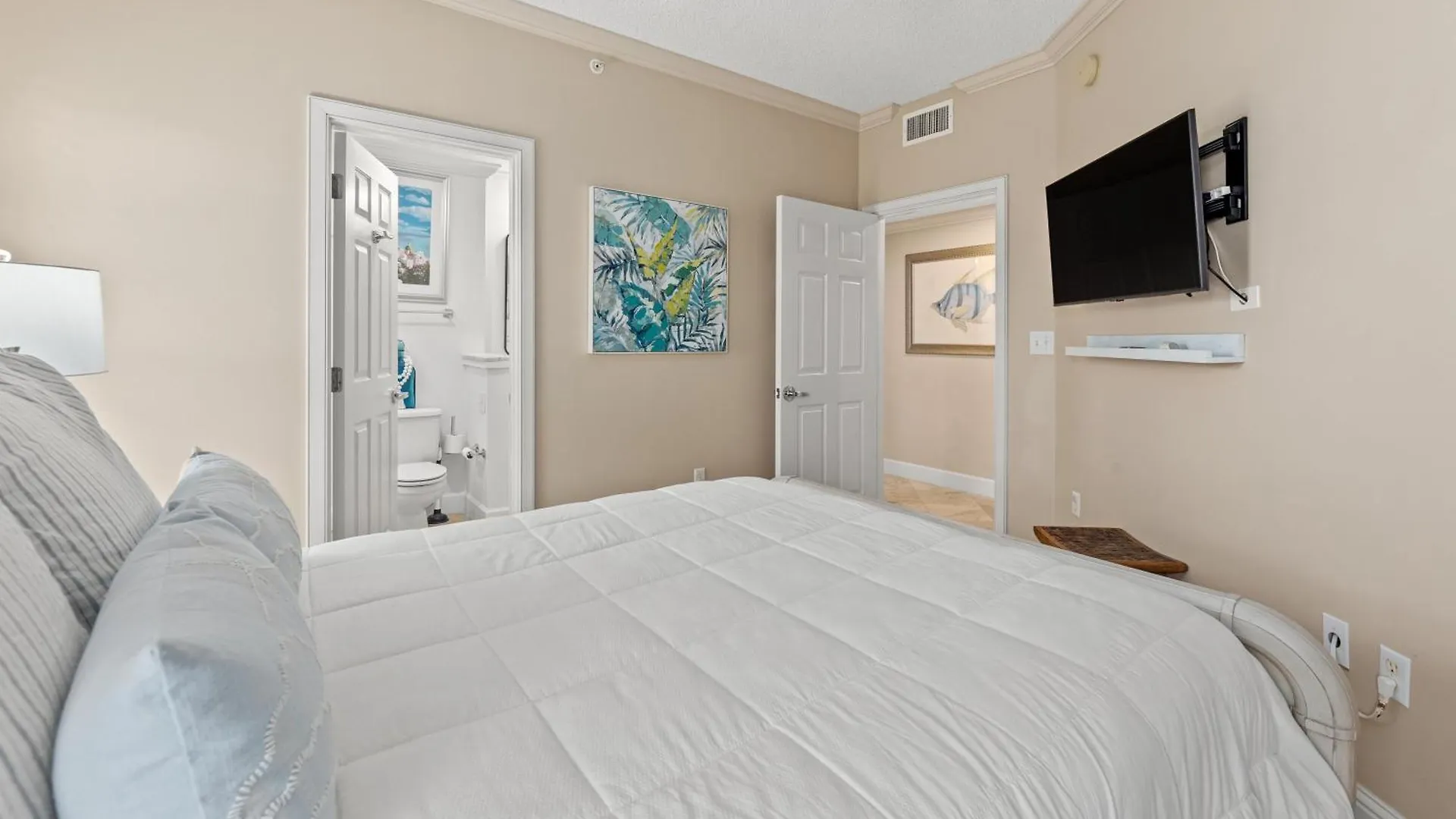 Elegant 4bd 4ba With Stunning Ocean Views And Direct & Pool Access Holiday home Destin