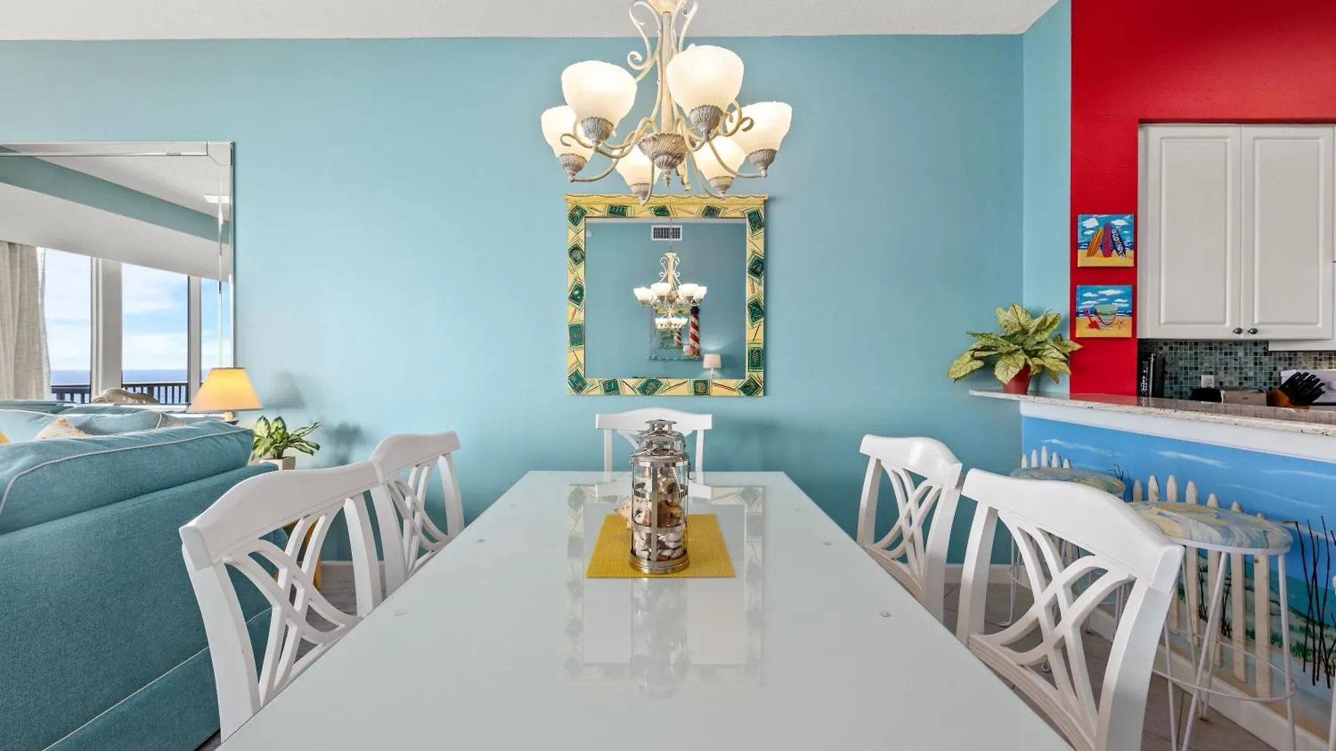 Beachfront Luxury 2bd 2ba With Balcony! Sleeps 6! *