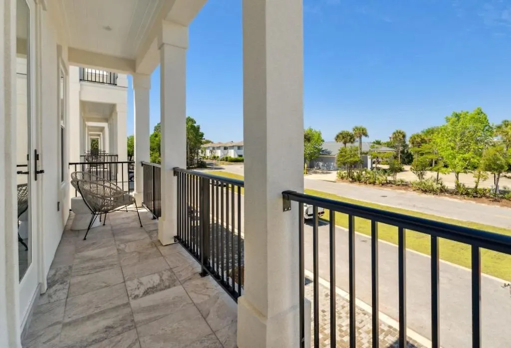 Endless Summer Estate With Golf Cart And Game *