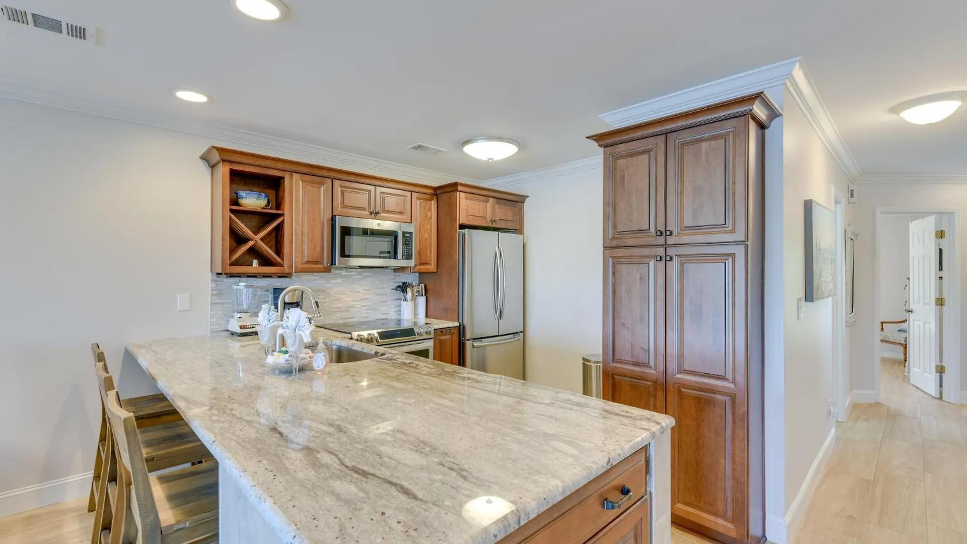 Chic Miramar With Pool Access! Apartment Destin