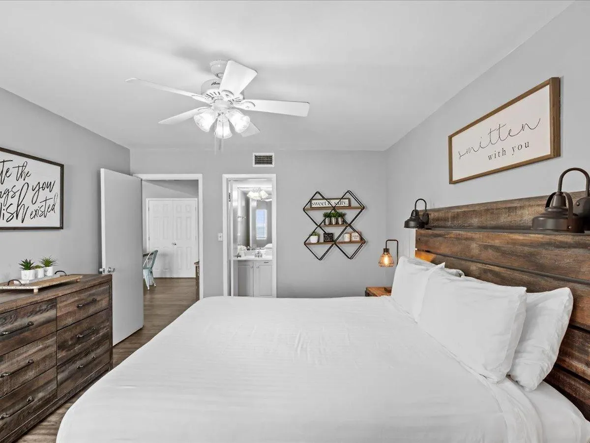 Surf And Racquet Unit 607 Holiday home Destin