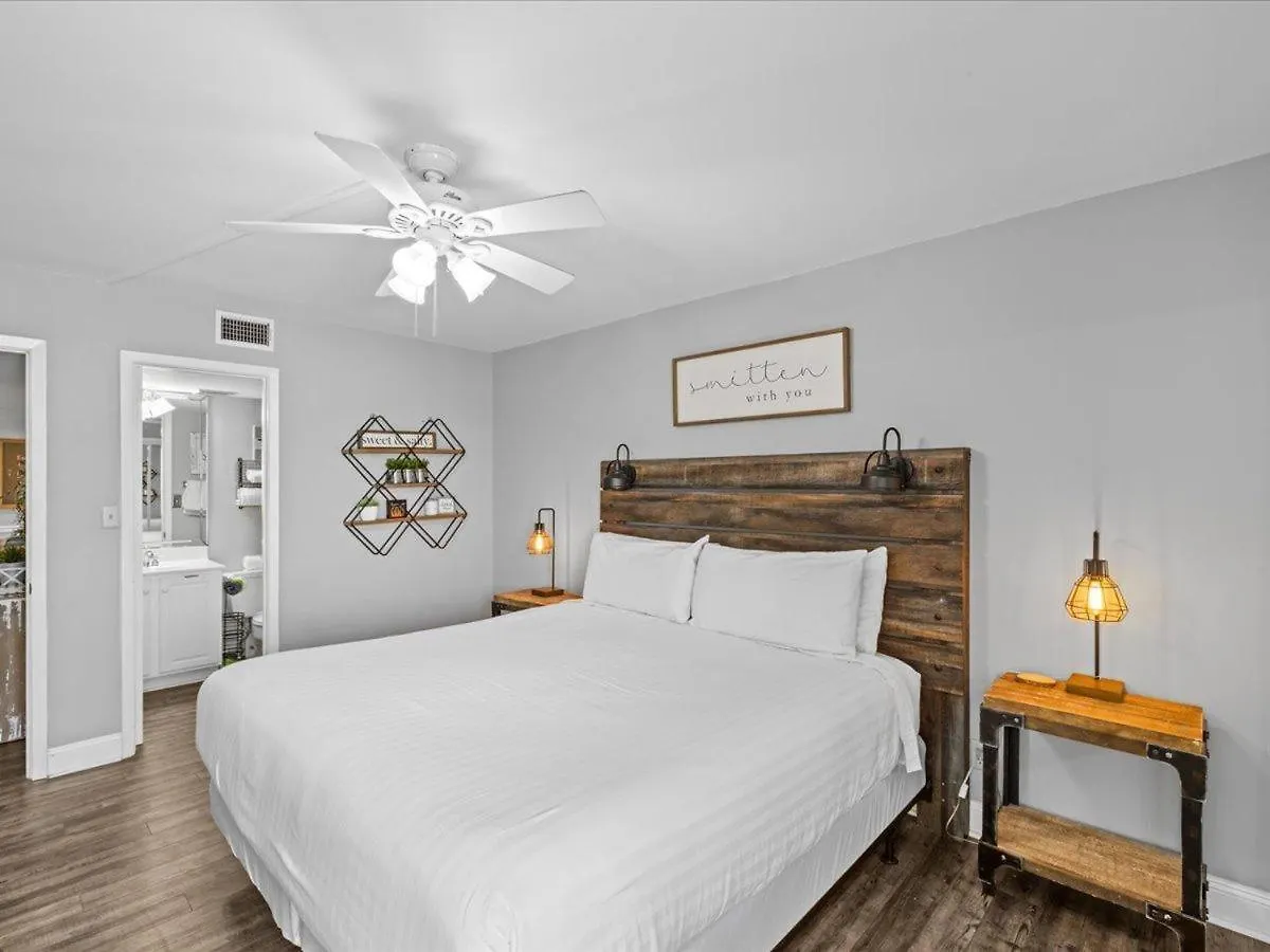 Surf And Racquet Unit 607 Holiday home *