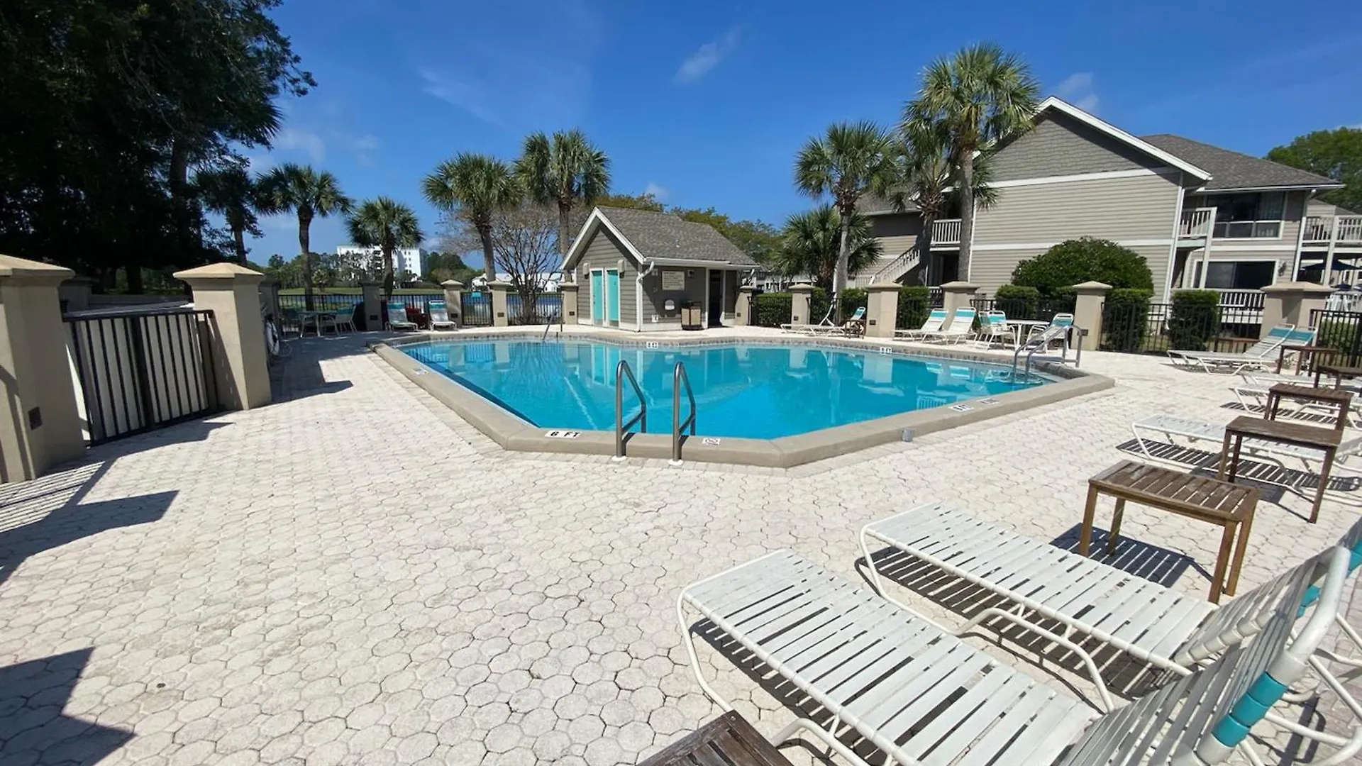 Waterfront Haven Retreat Holiday home *
