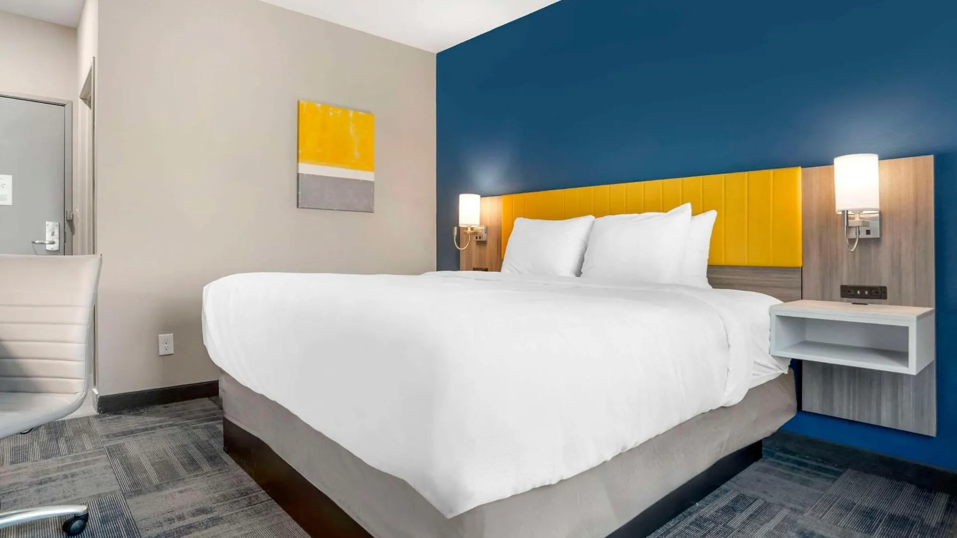 Comfort & Suites * Miramar Beach