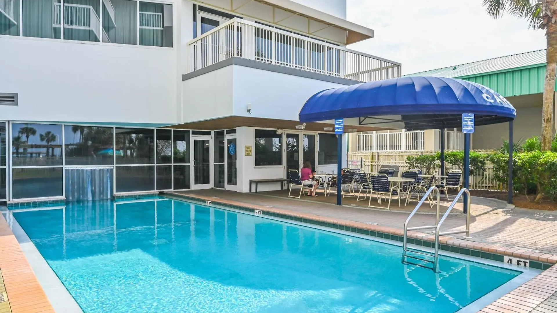 Apartment Pelican 305 *