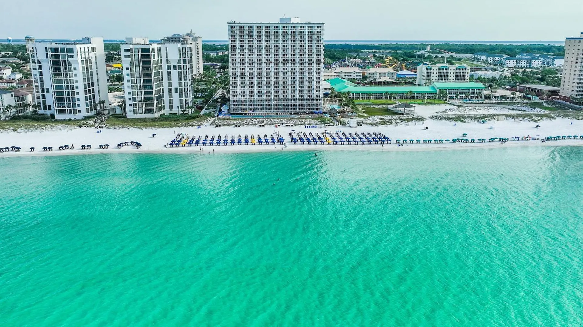 Pelican 1205 Apartment