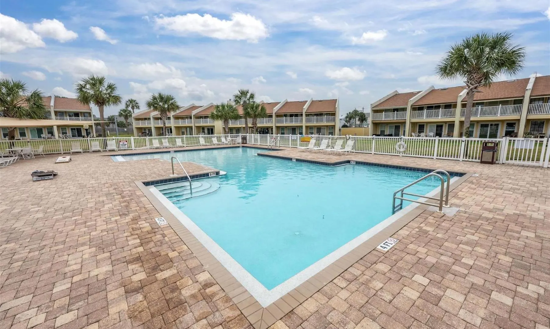 Meet Me At The Gulf Holiday home *