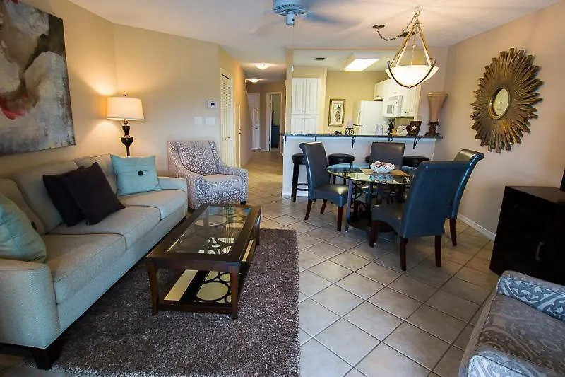 Lakefront 230 Holiday home