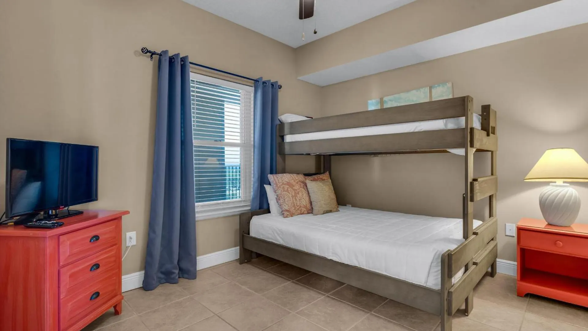 Ariel Dunes I 1307 Holiday home