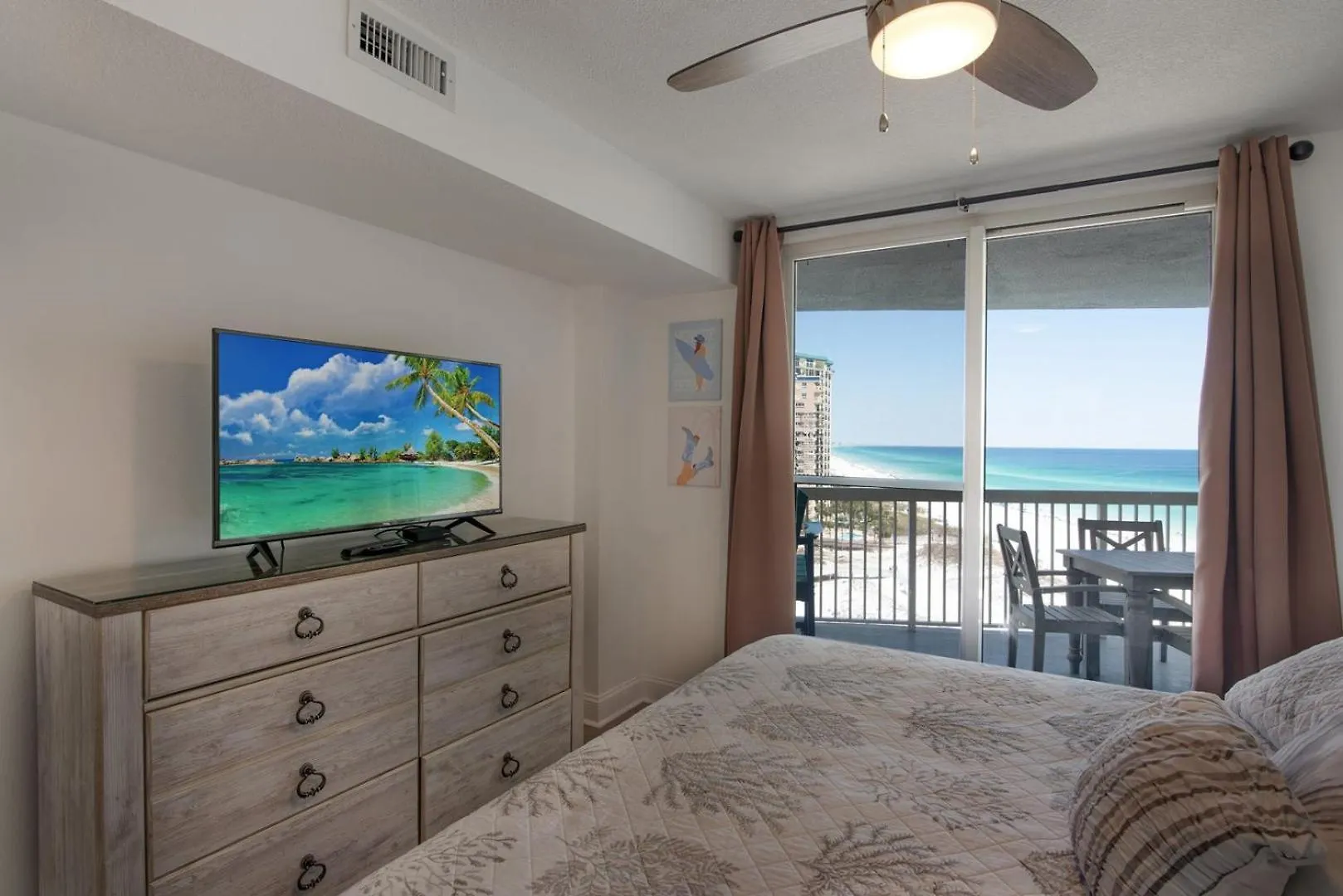 Apartment Pelican 1012 By Pelican Management Destin