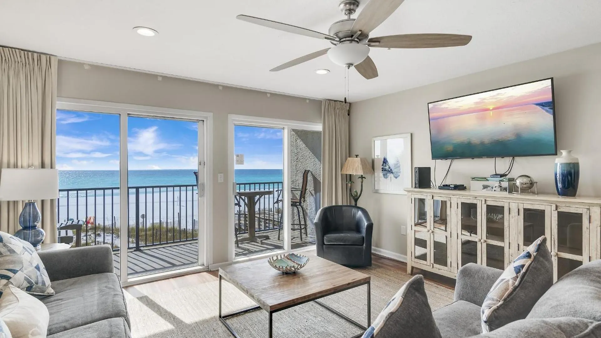 Windancer 211 * Destin