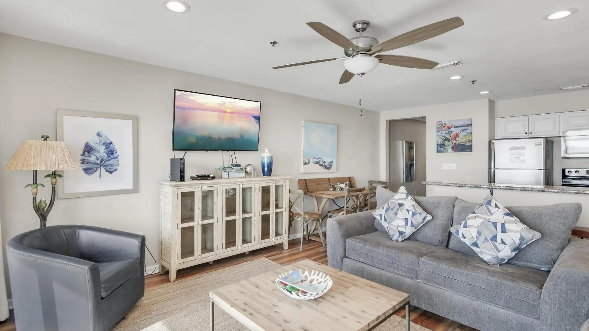 Windancer 211 * Destin