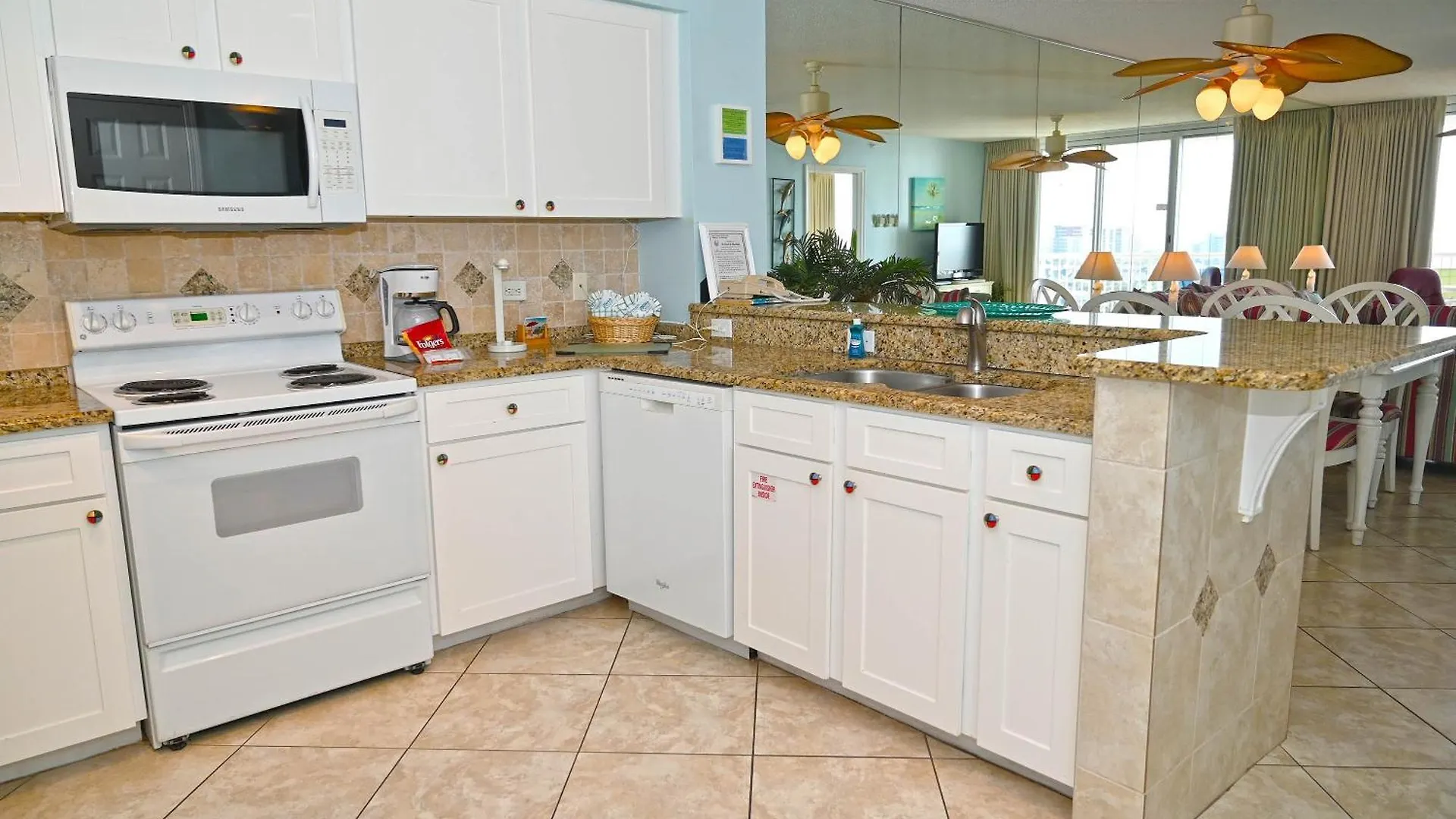 Terrace At Pelican 1006