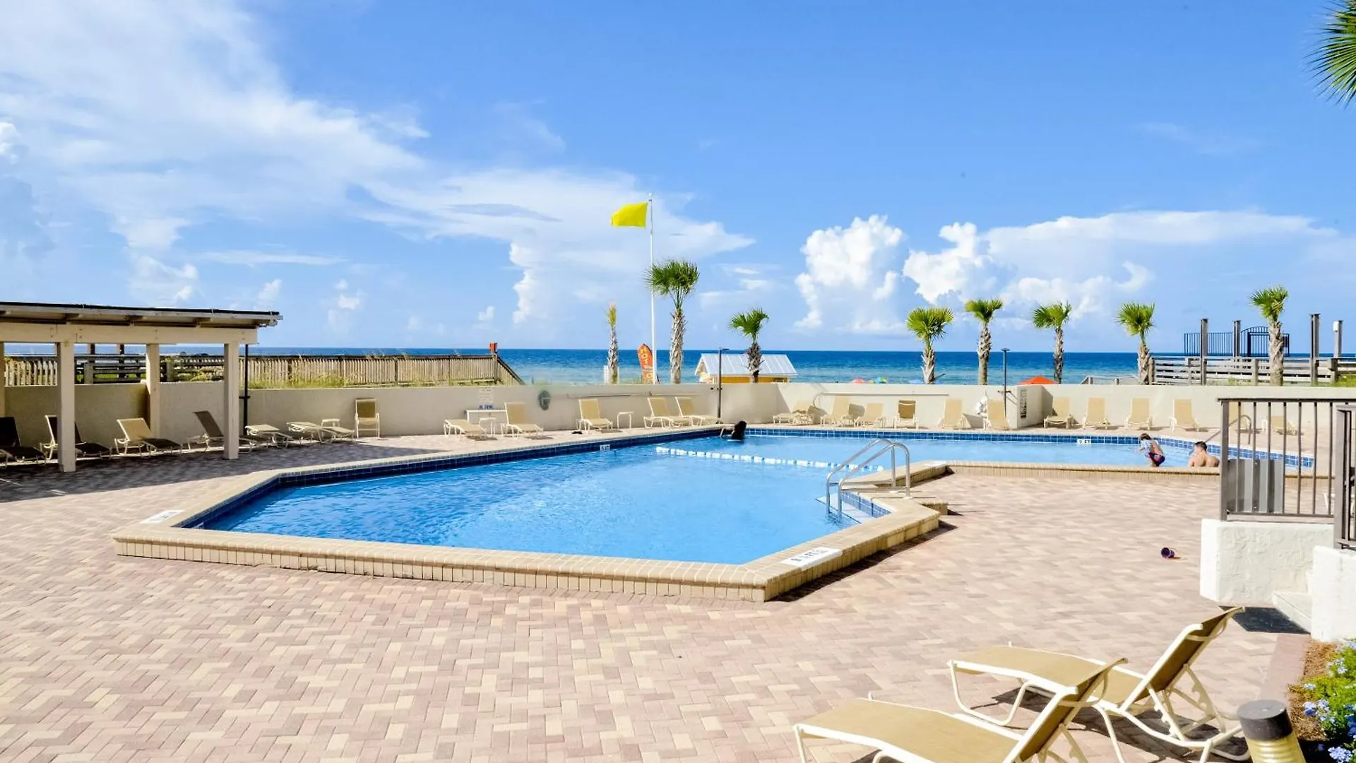 Baytowne Wharf - Pilot House #115/#117 Combo * Destin