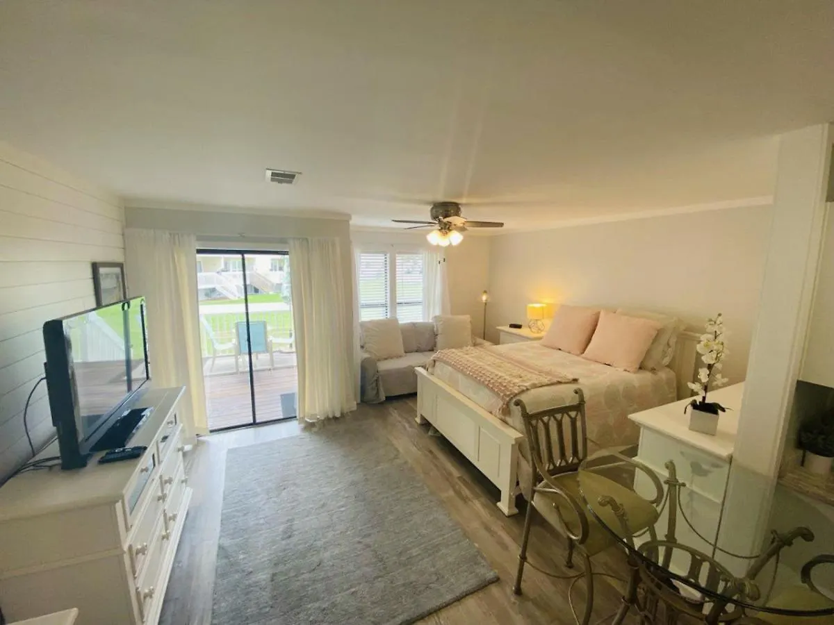 Sandpiper Cove Unit 8135 With Free Service Pet Friendly