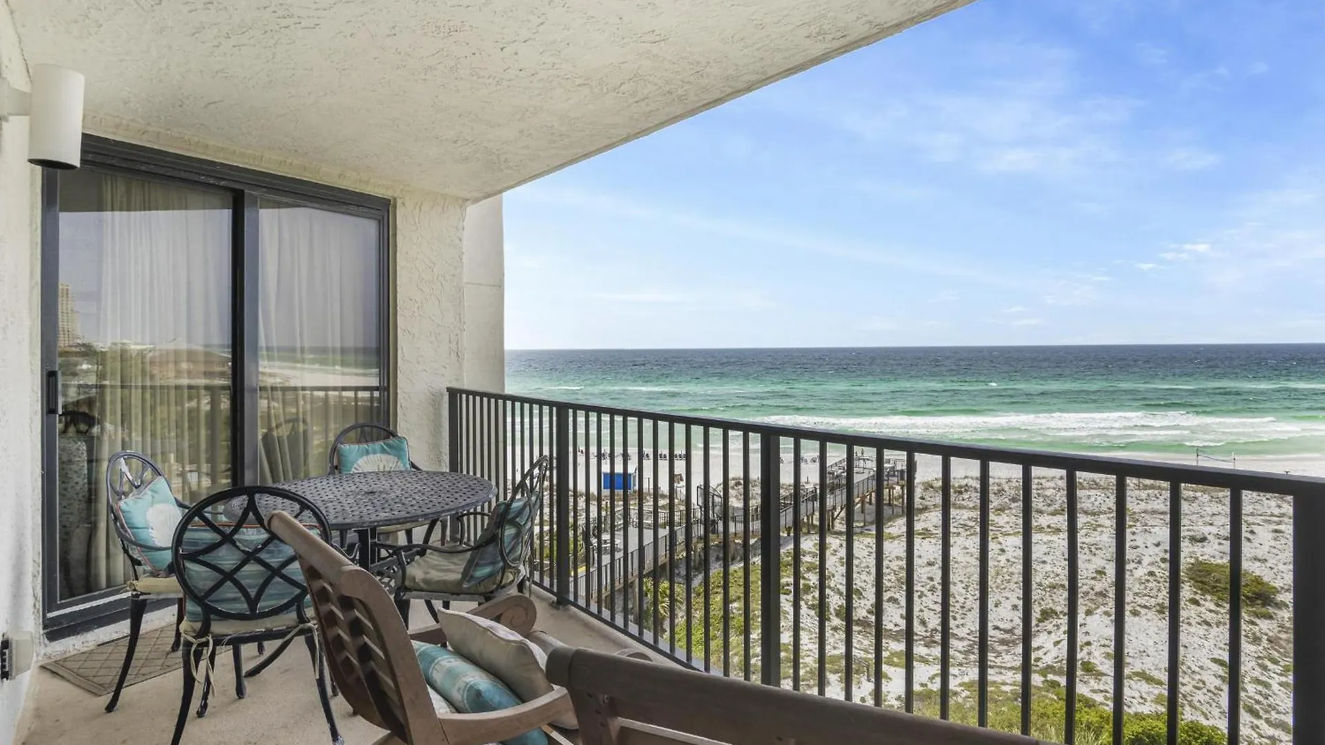 Beachside One 4064