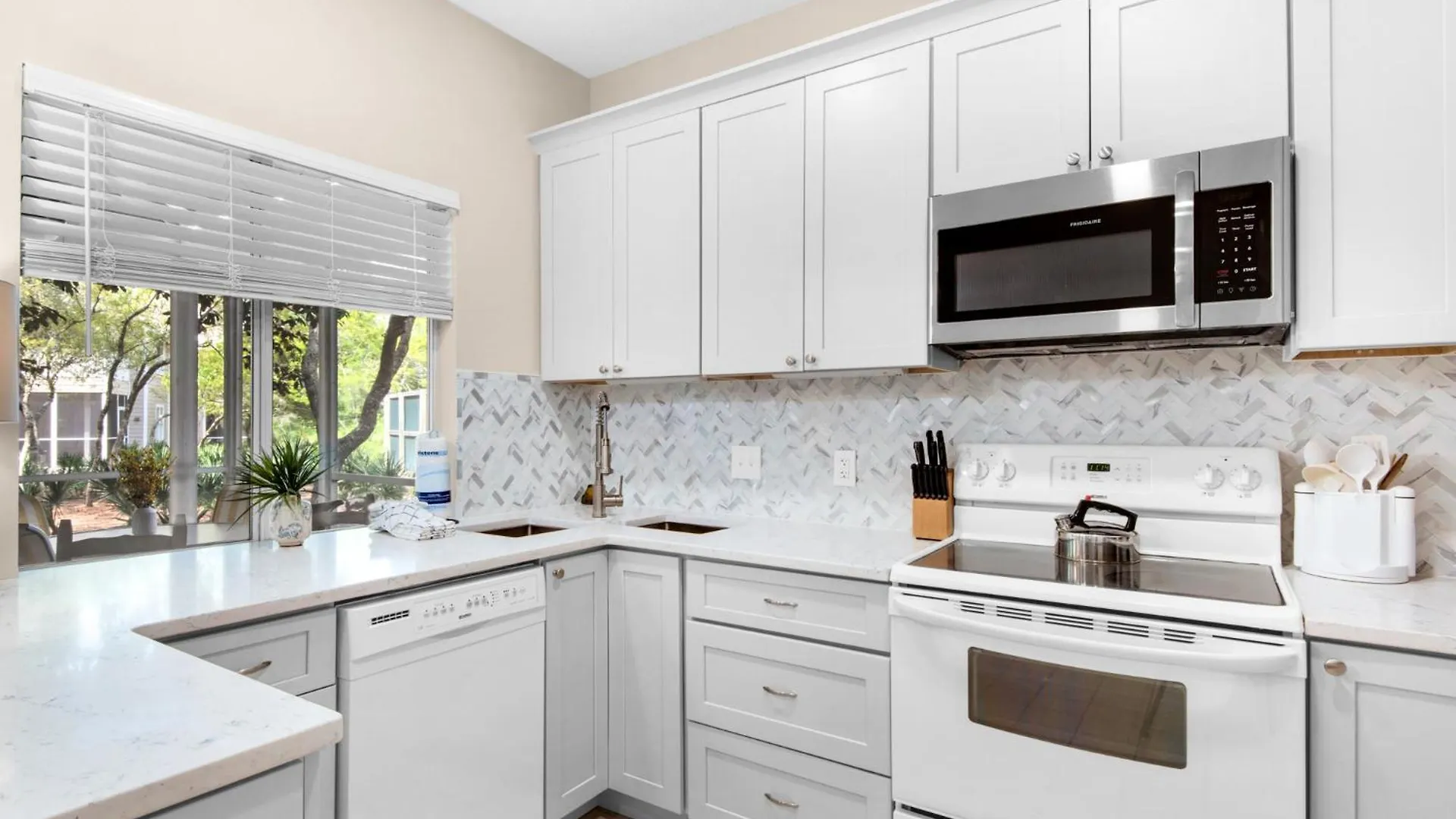 Hidden Dunes 132 By Newman-dailey Holiday home Destin