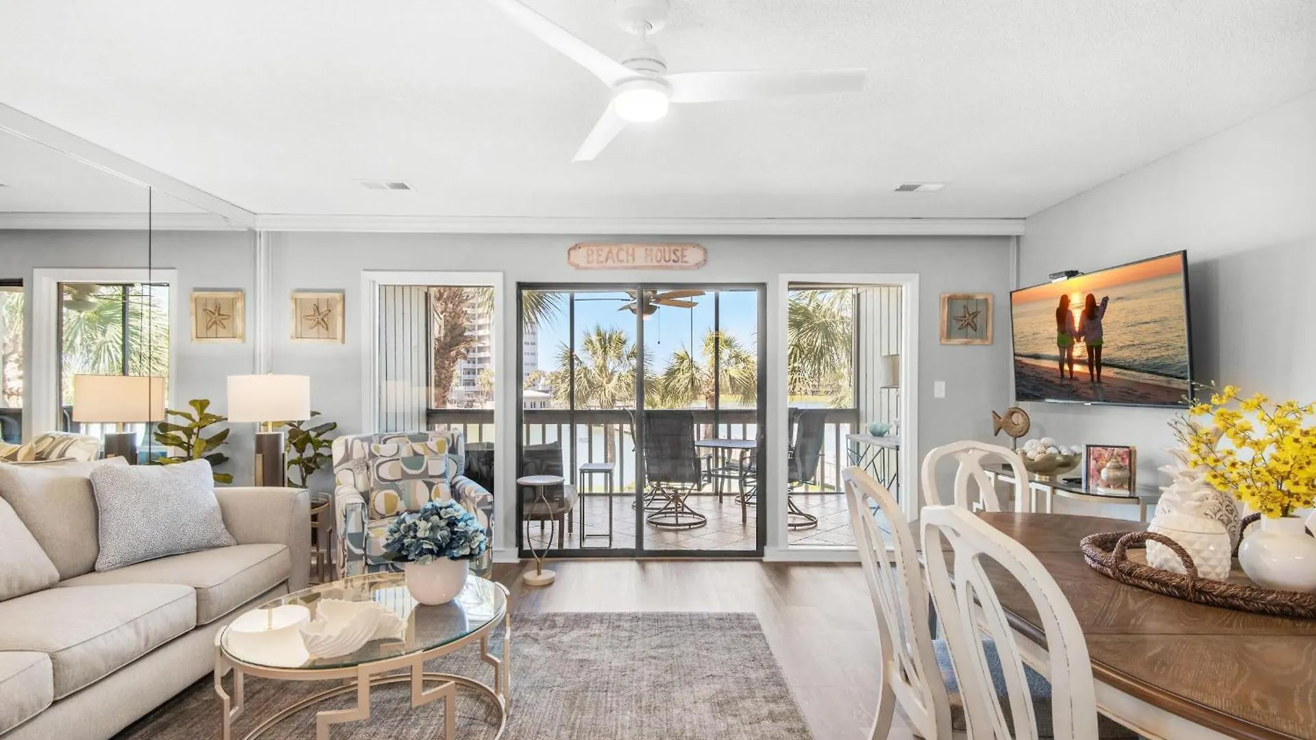 Holiday home Seascape Lakefront 281- Family Tides *