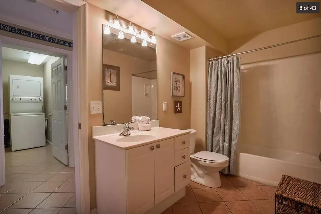 Amalfi Gulf Views! Pools Steps To Family-friendly Apartment Destin