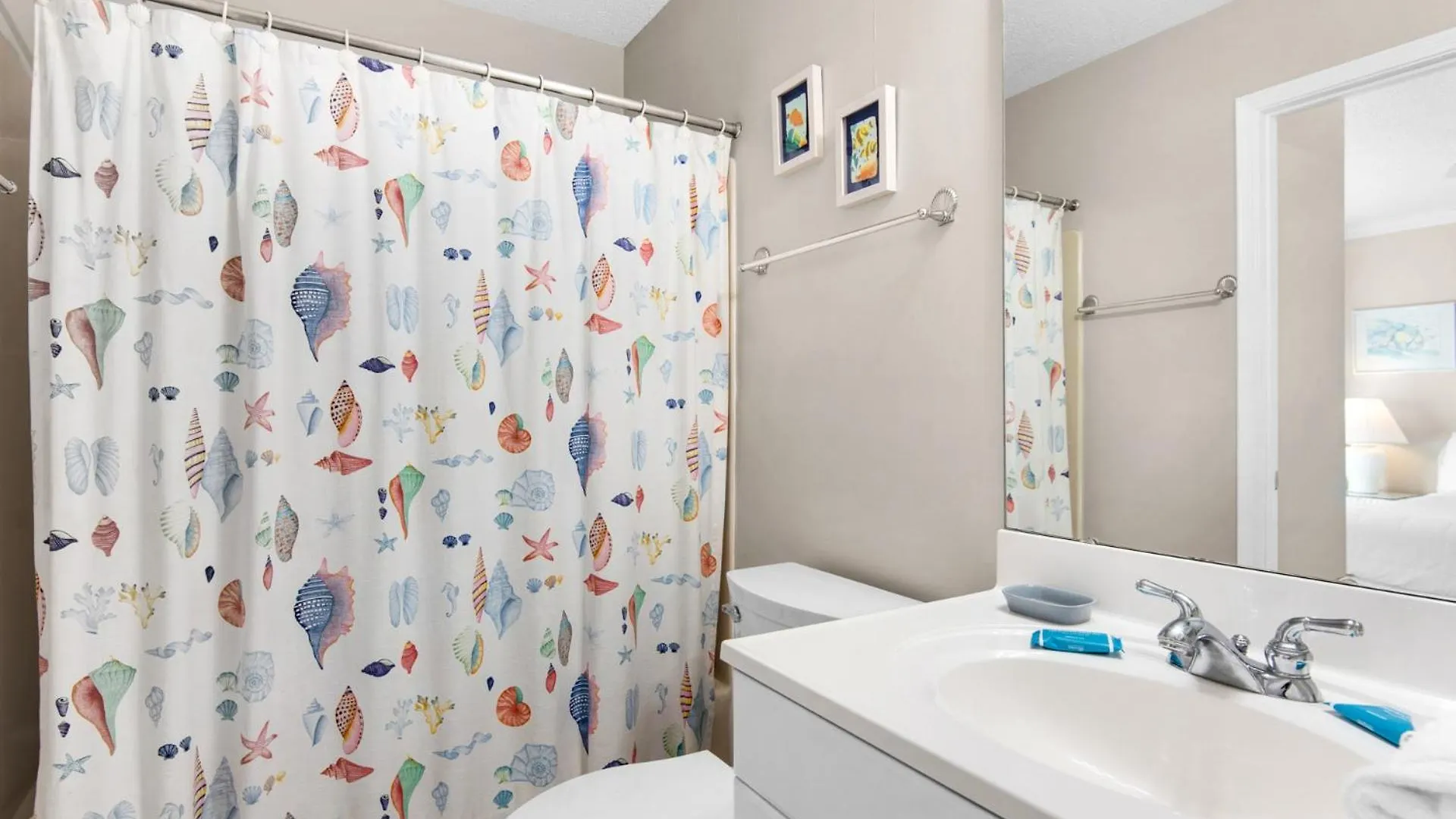Summer Breeze 304 By Newman-dailey Apartment Destin