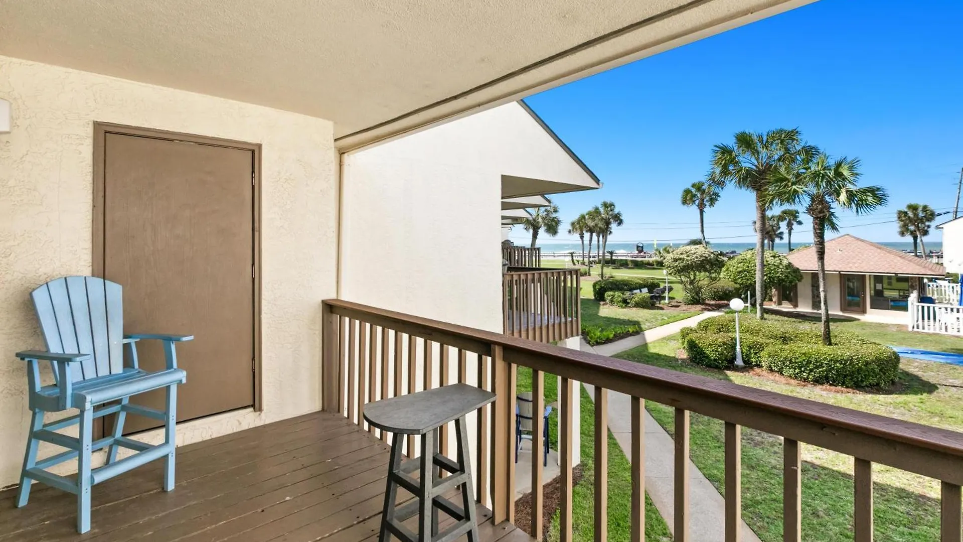 Blue Surf 8 * Destin