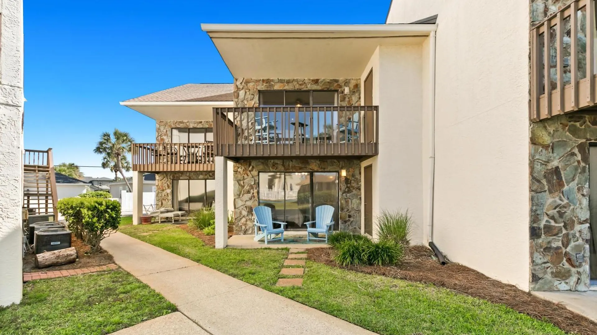 Blue Surf 8 Holiday home