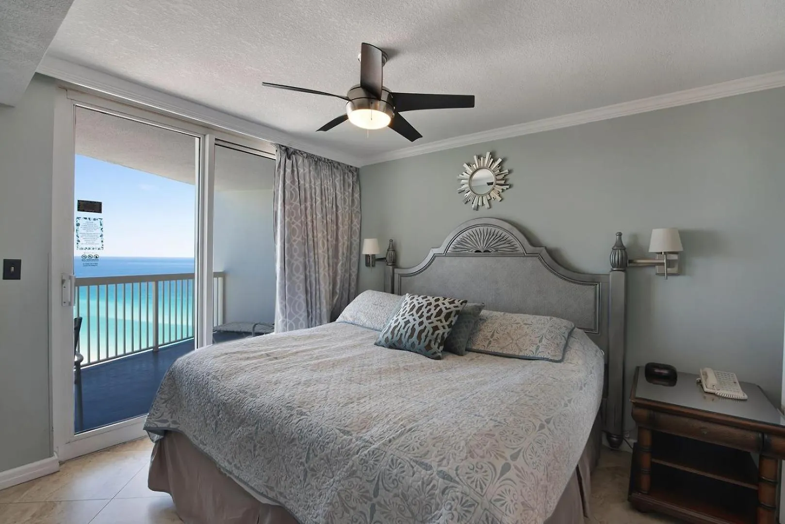 Apartment Pelican 2012 By Pelican Management