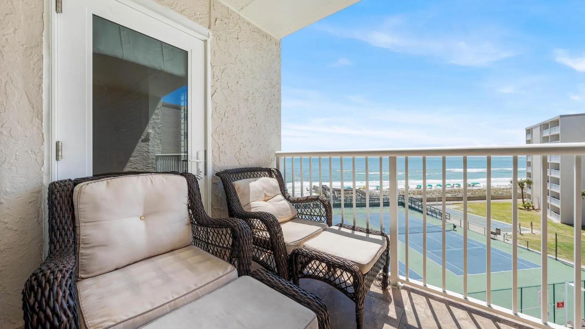 Holiday home Surf And Racquet Unit 517