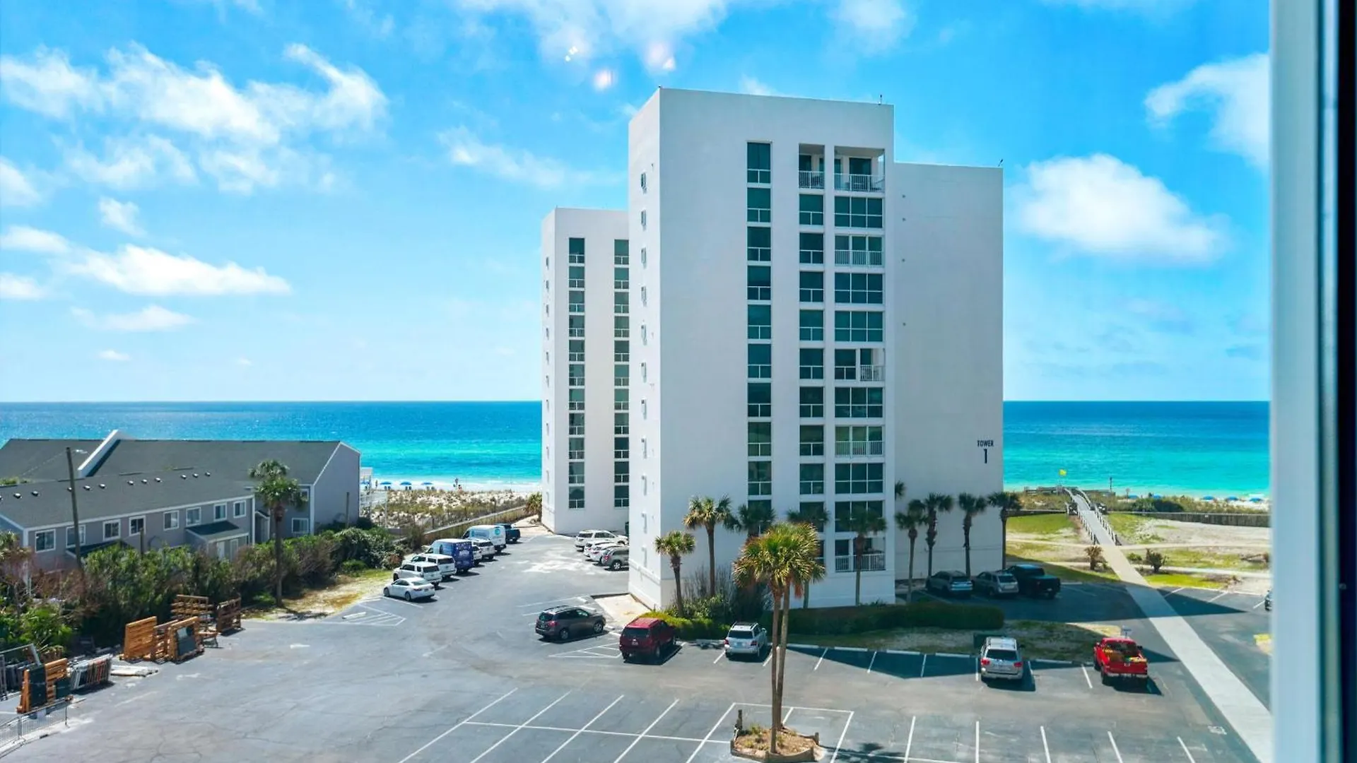 Shoreline Towers 3063 Destin