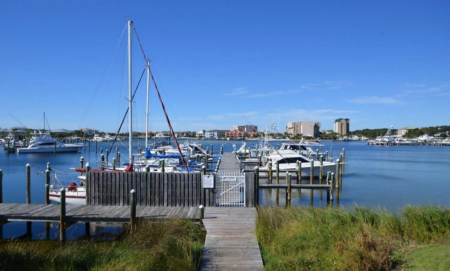 Hoosier Destin